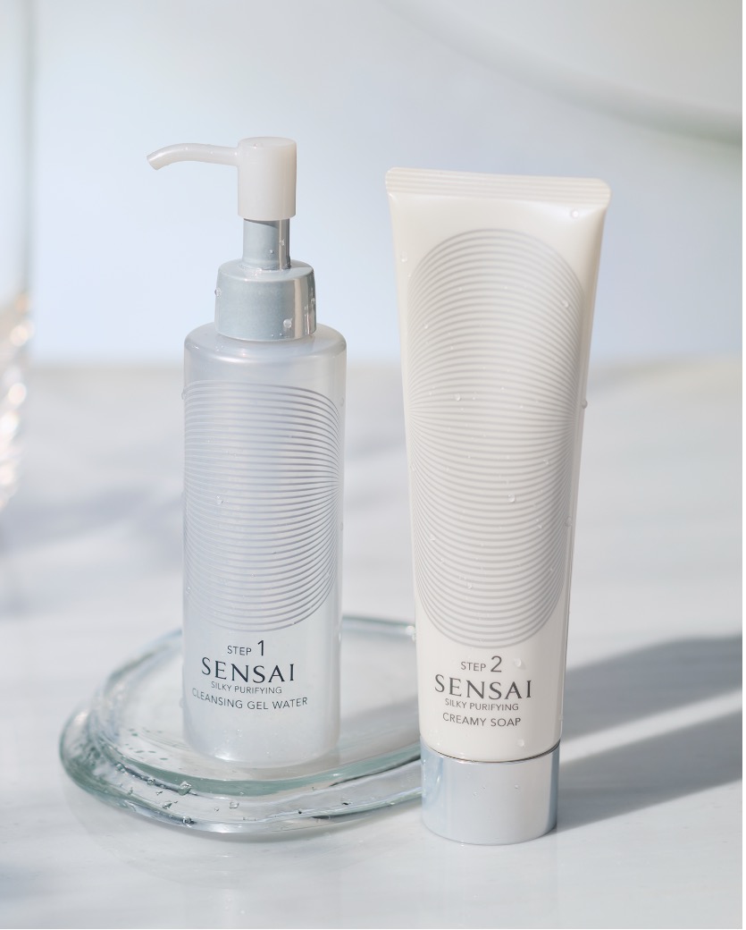 Sensai Silky Purifying Cleansing Gel Water