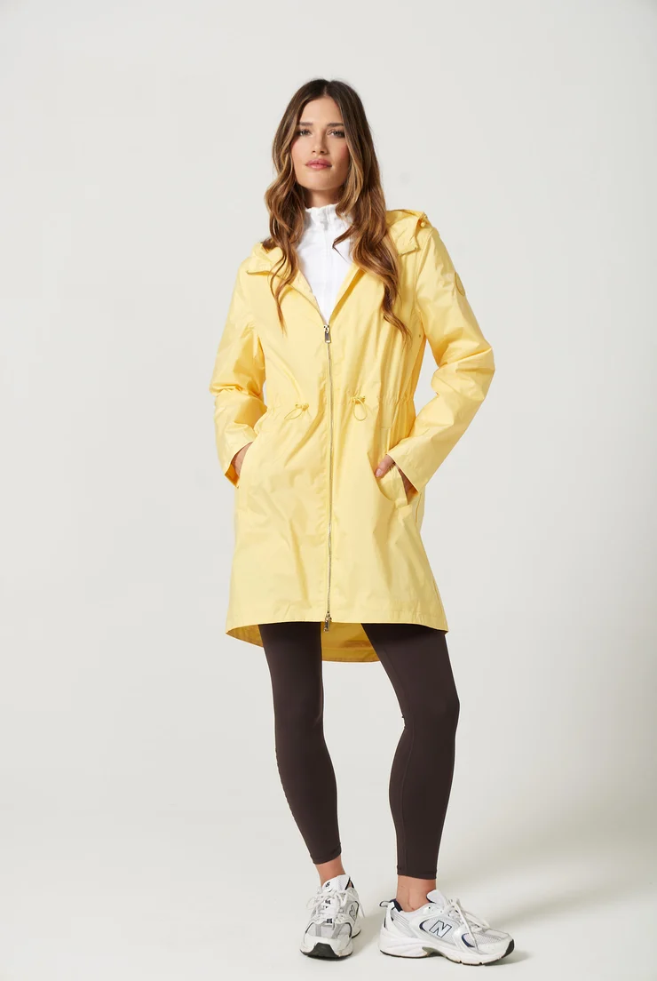 Duck Apparel lady in raincoat 