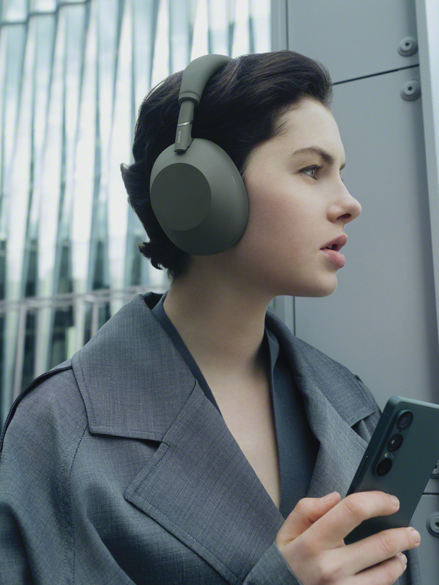 WH-1000XM6 Olive Gray Sony Noise Cancelling Headphones