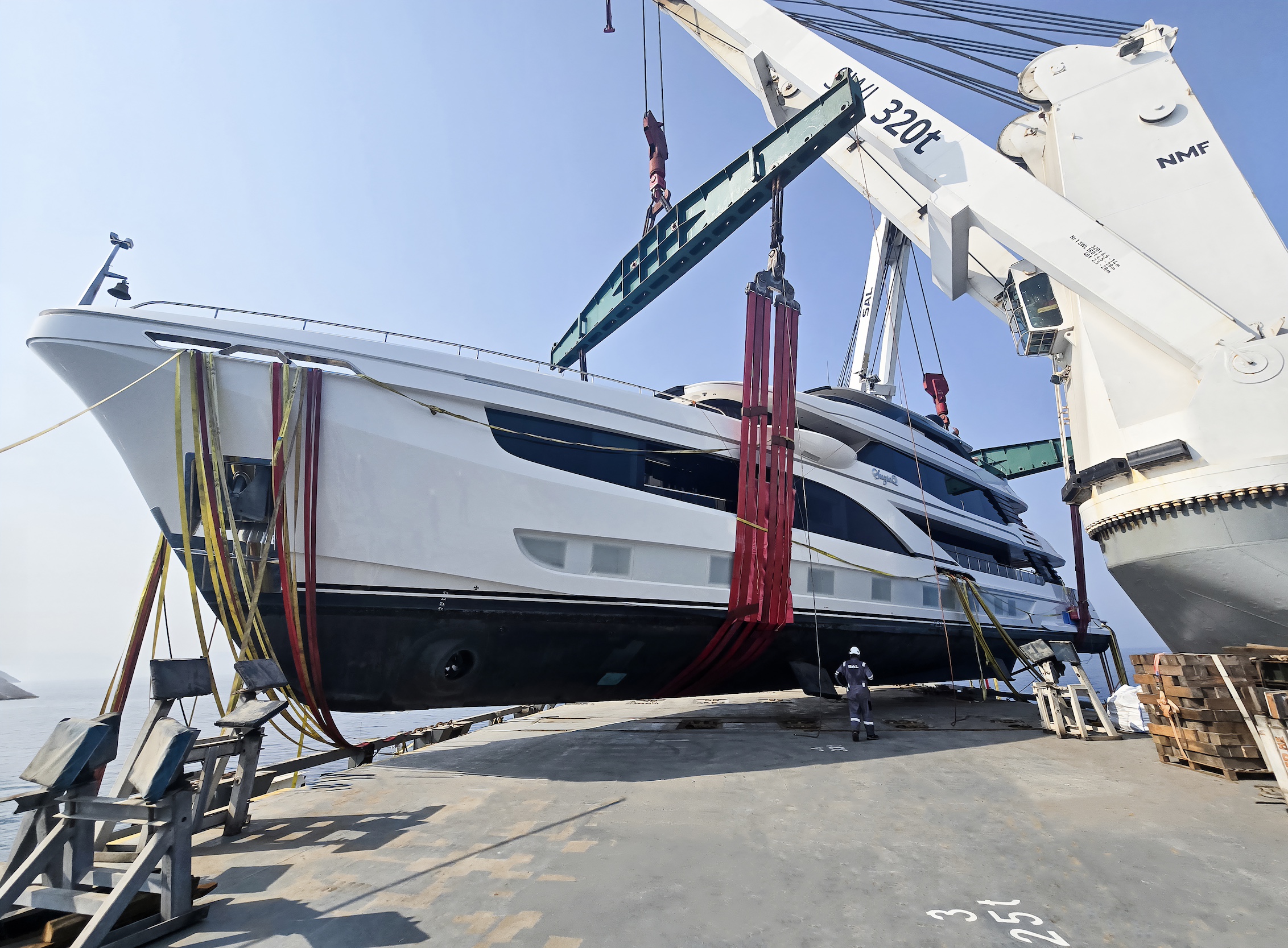 Majesty 145 superyacht
