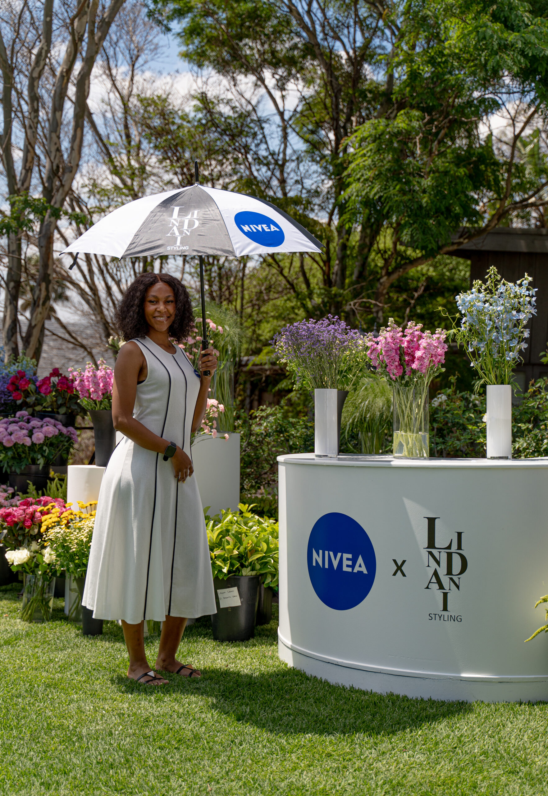 NIVEA Black & White Lindani Styling