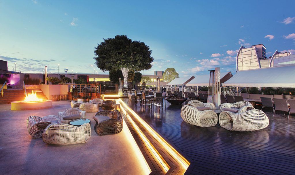 Sundowners Anyone?