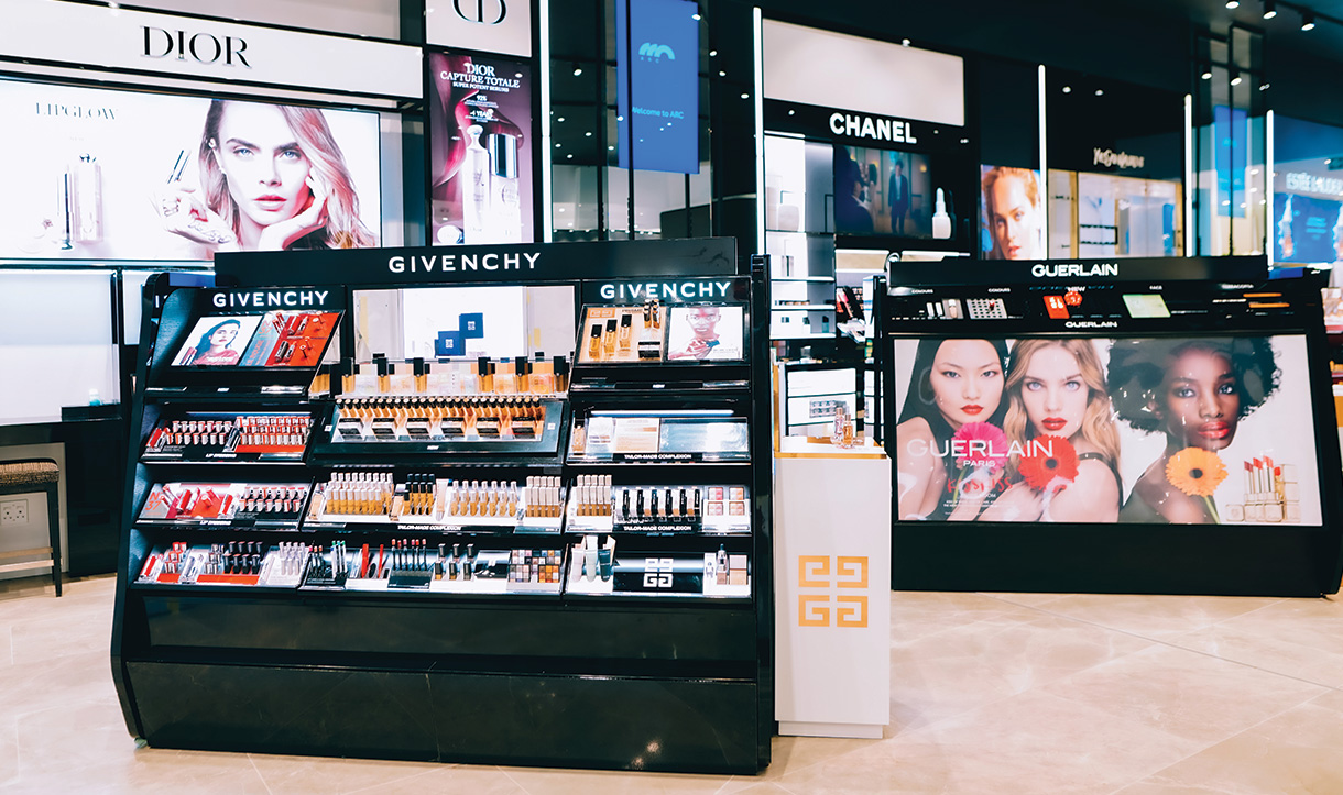 ARC LAUNCHES FIRST FLAGSHIP STORE IN SANDTON CITY - Joburgstyle Online