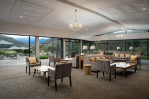 Sani Pass Sunbird Lounge
