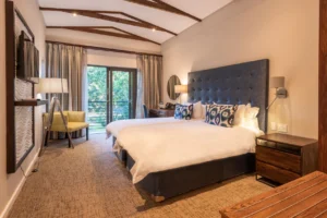Local Tourism South Africa. Premier Resort Moorings Knysna Executive Forest Room