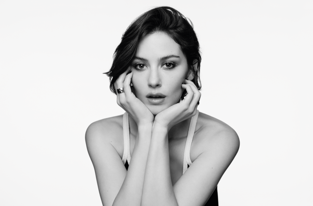 Gracie Abrams Becomes the New Face of CHANEL Coco Mademoiselle
